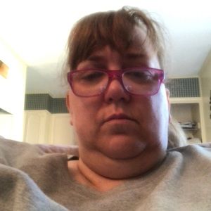 Meet your Posher, Pam